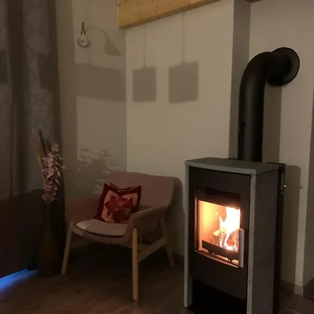 Apartment Am Koenigsberg, Loessau