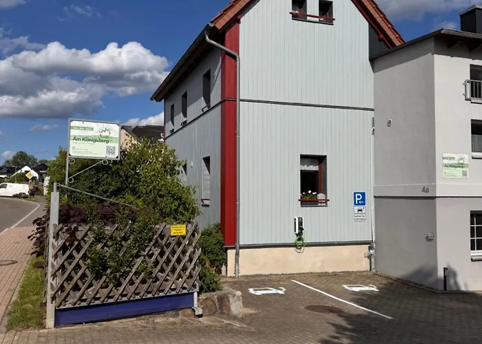 Am Koenigsberg, Loessau Appartement